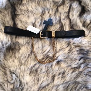 Windsor PU belt with gold chain detail